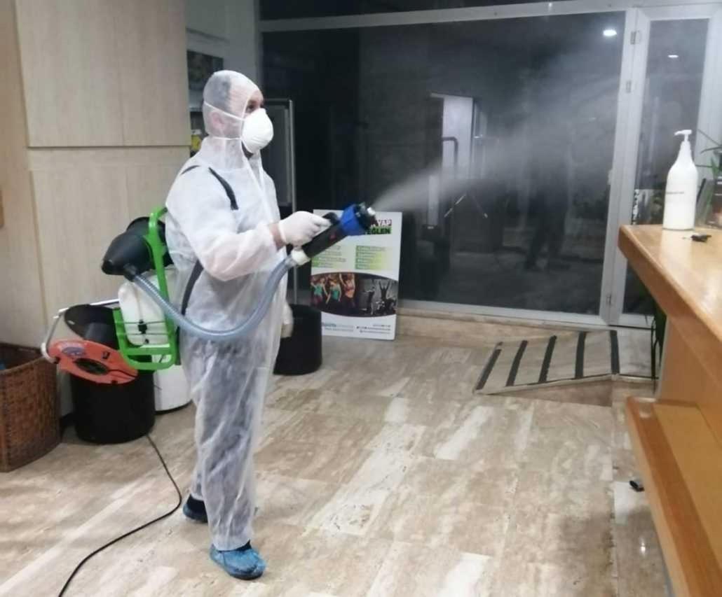 Phosphorion Hotell Istanbul Eksteriør bilde Disinfection of a hospital in Italy