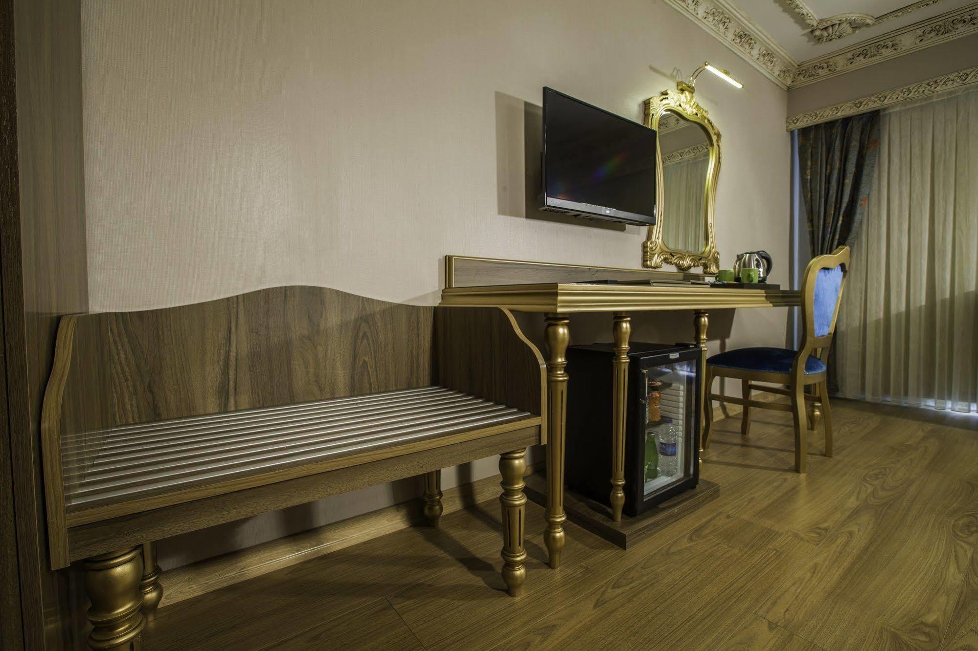 Phosphorion Hotell Istanbul Eksteriør bilde A room at the hotel