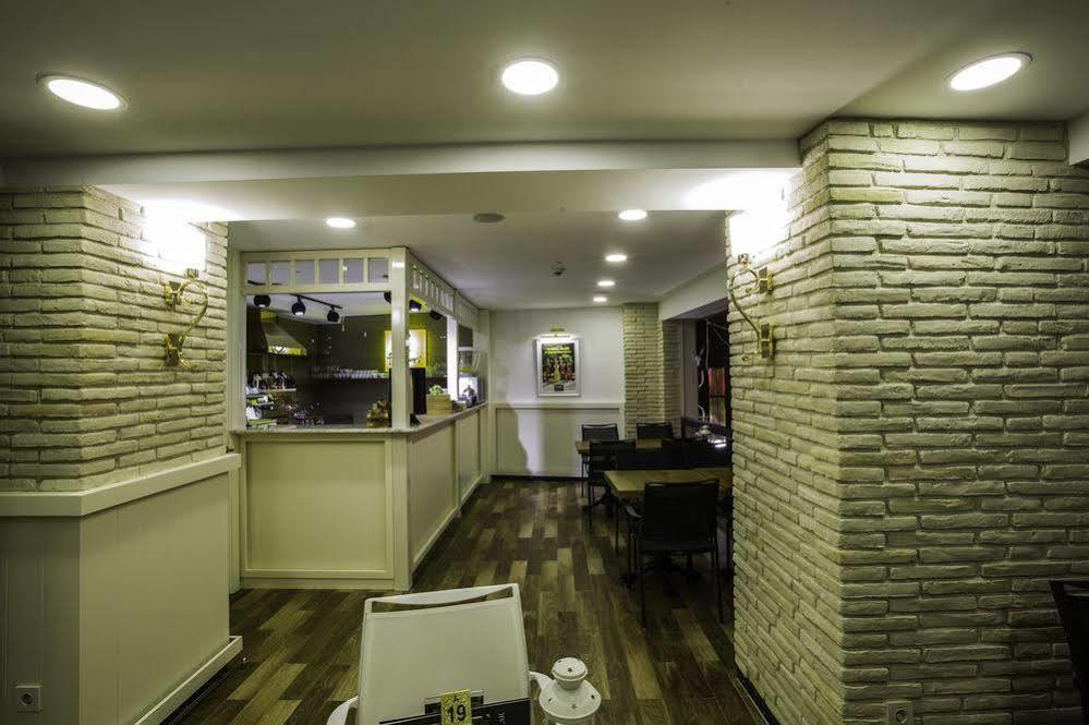 Phosphorion Hotell Istanbul Eksteriør bilde Interior of the restaurant