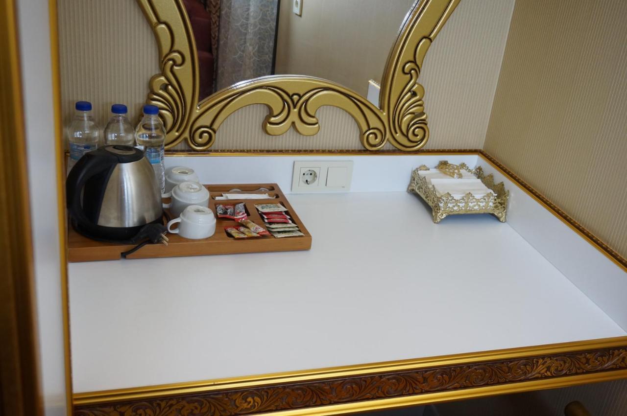 Phosphorion Hotell Istanbul Eksteriør bilde A dressing table