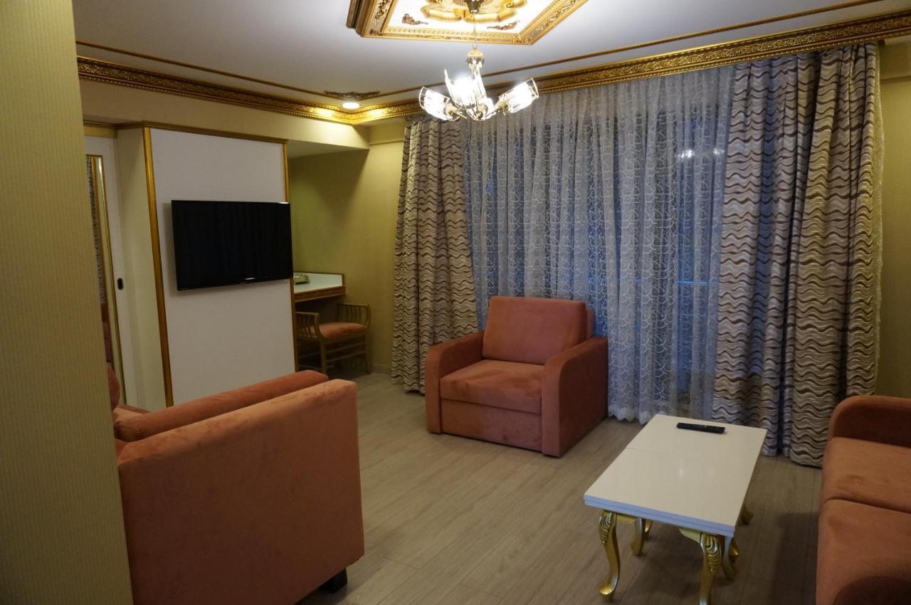 Phosphorion Hotell Istanbul Eksteriør bilde A living room in a hotel